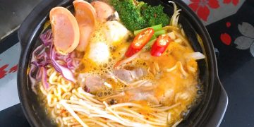 dạy nấu mì cay